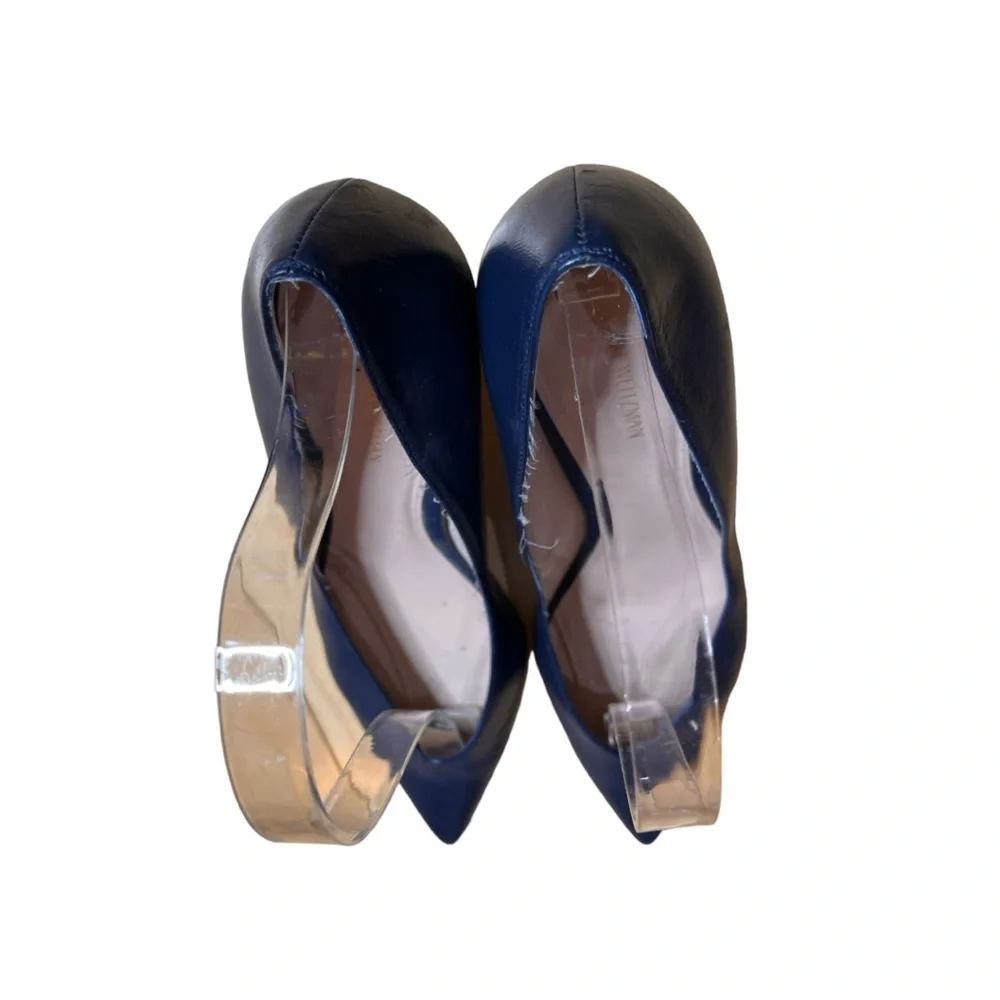 Stuart Weitzman, dark blue heels size 8 1/2